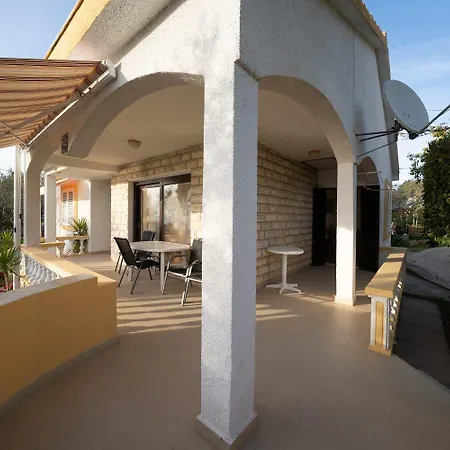 House Petar 1 Holiday home