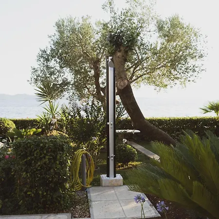 House Petar 1 בית נופש