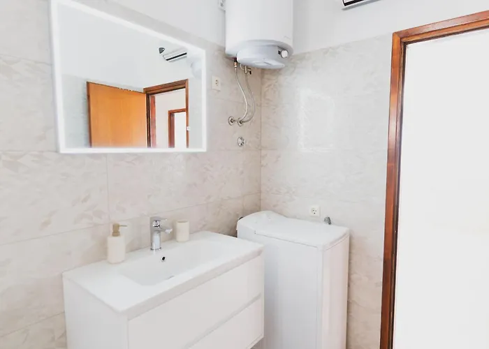 House Petar 1 בית נופש